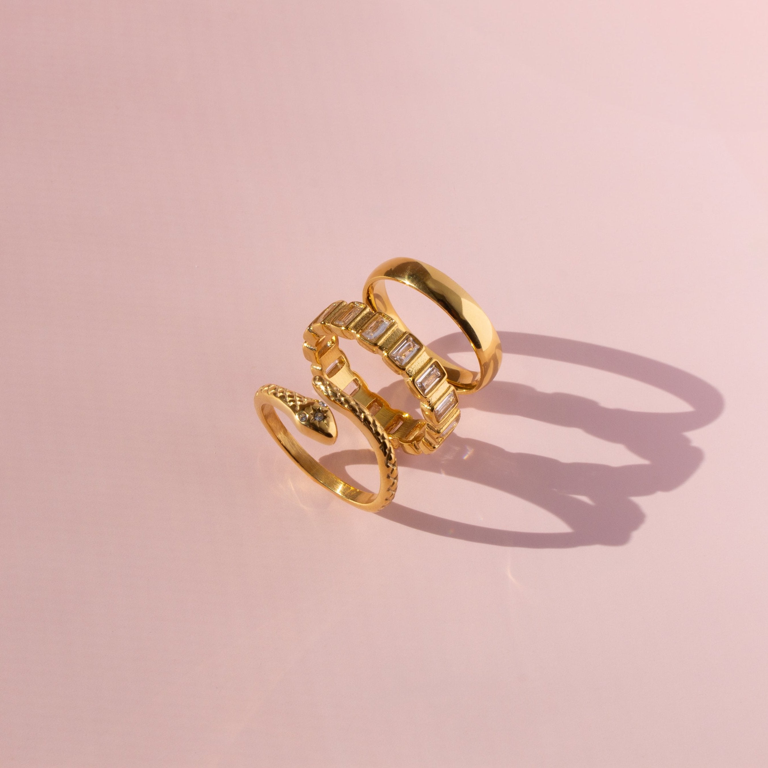 Daphne Baguette Tennis Ring